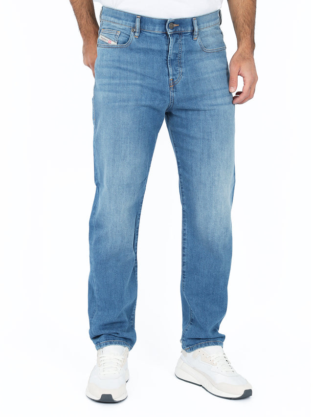 Diesel - Straight Fit Jeans - D-Viker 0EHAJ