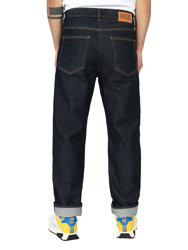Diesel - Straight Fit Jeans - D-Macs 009HP