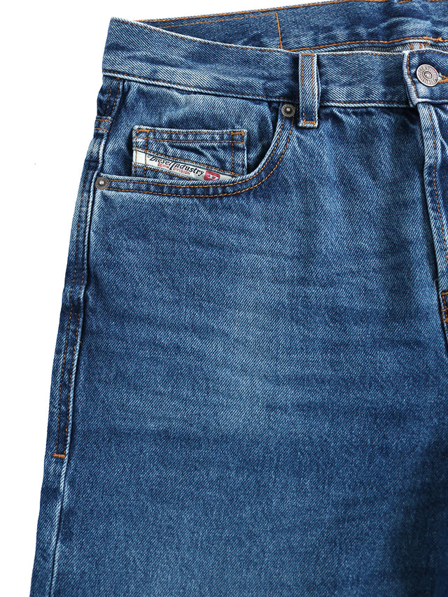 Diesel - Straight Fit Jeans - D-Viker 0GYCT