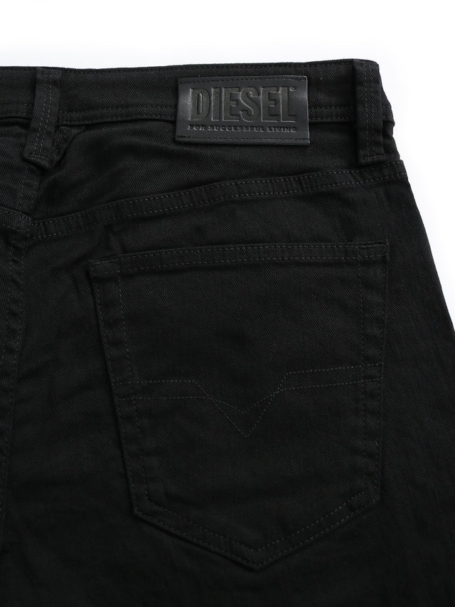 Diesel - Straight Fit Jeans - Larkee-X 0688H