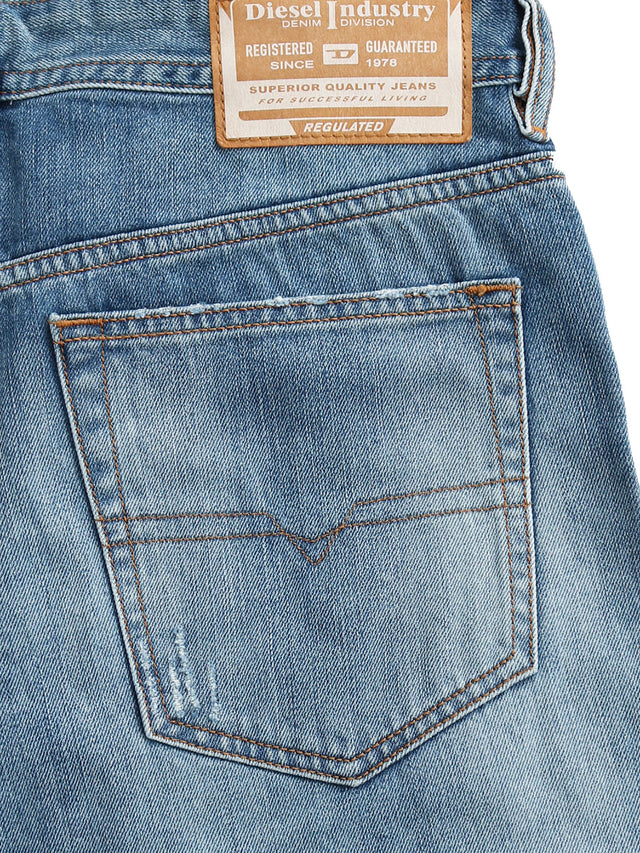 Diesel - Regular Tapered Fit Jeans - Buster-X R605N