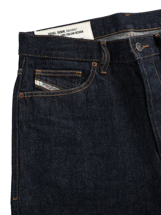 Diesel - Straight Fit Jeans - D-Macs 009HP