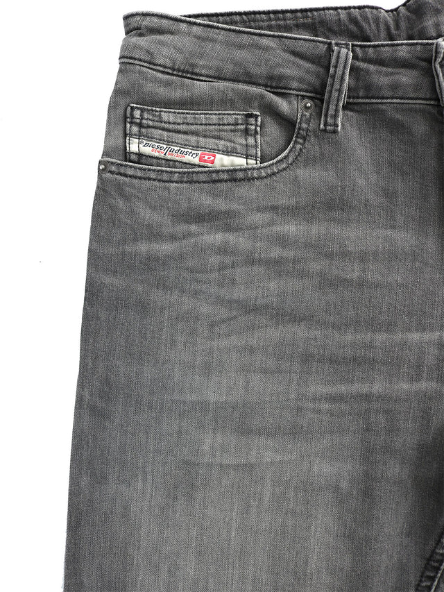 Diesel - Slim Fit Jeans - D-Luster 0BJAX