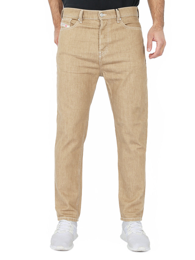 Diesel - Tapered Fit Jeans - D-Vider 069MQ