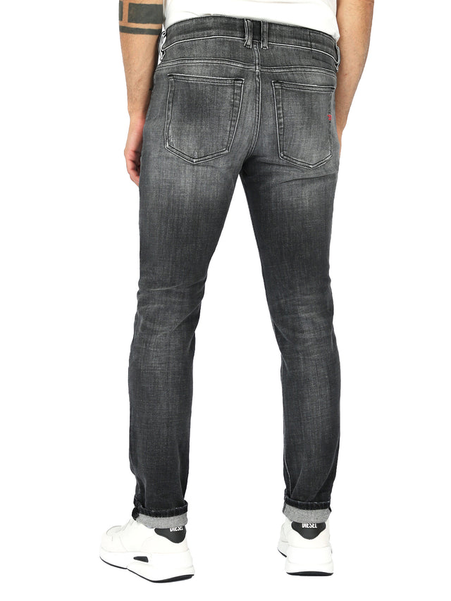 Diesel - Skinny Fit Jeans - 1979 Sleenker 09F13