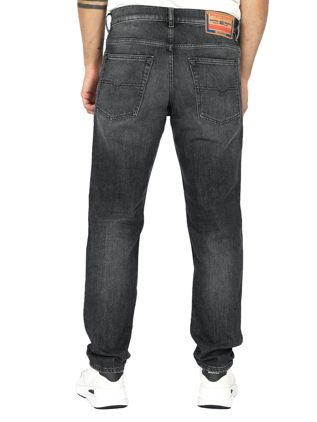 Diesel - Tapered Fit Jeans - 2023 D-Finitive 09F84