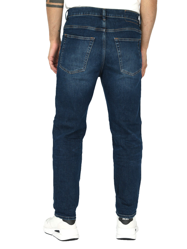 Diesel - Tapered Fit Jeans - 2005 D-Fining R09MI