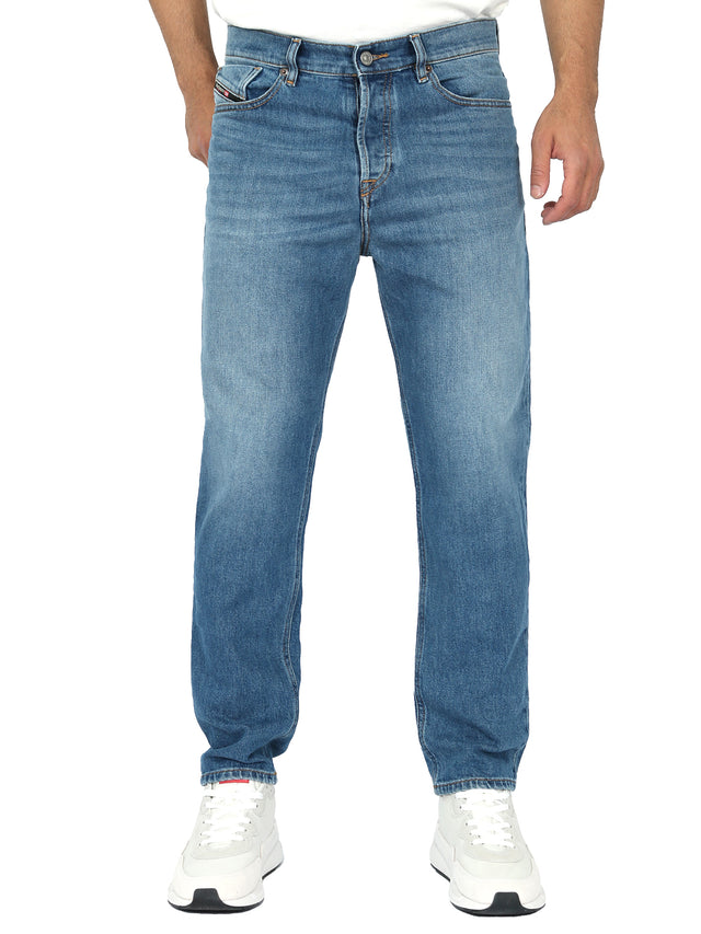 Diesel - Tapered Fit Jeans - 2005 D-Fining 09F82