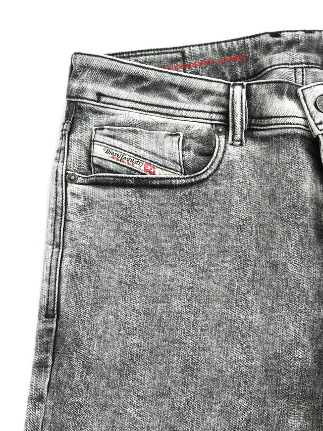 Diesel - Skinny Fit Jeans - 1979 Sleenker 09D89