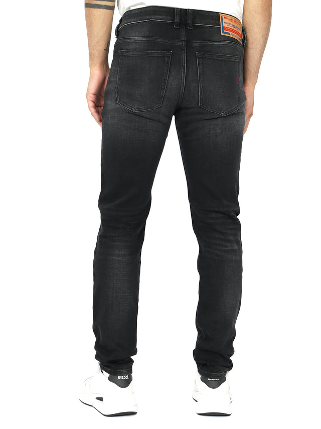 Diesel - Skinny Fit Jeans - 1979 Sleenker 09G54