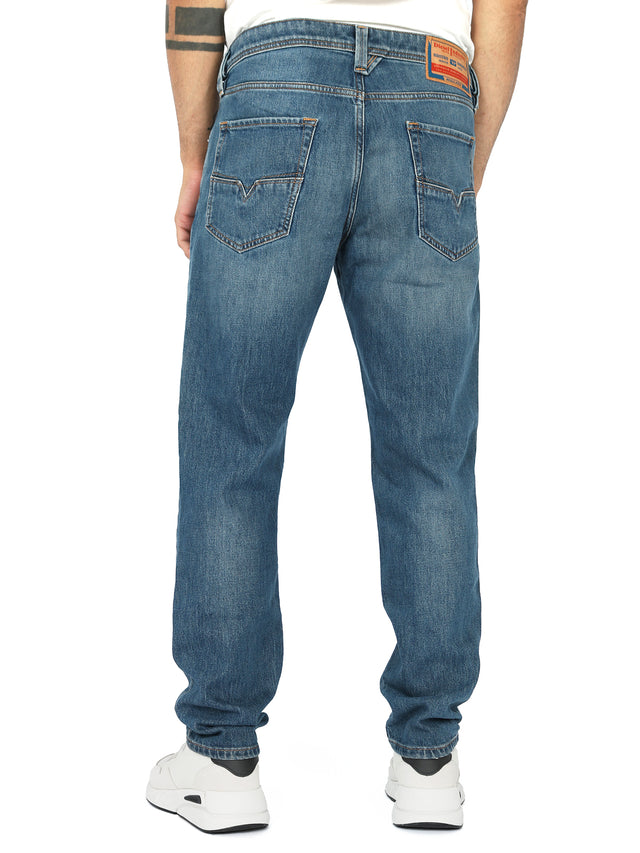 Diesel - Tapered Fit Jeans - Larkee-Beex 09F88