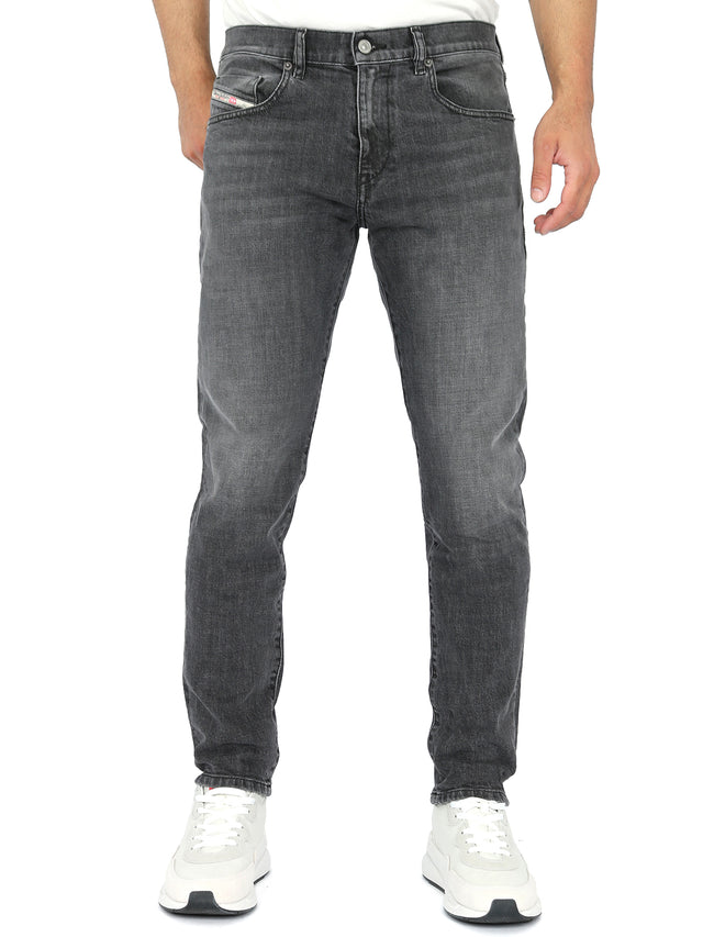 Diesel - Slim Fit Jeans - 2019 D-Strukt 09C47