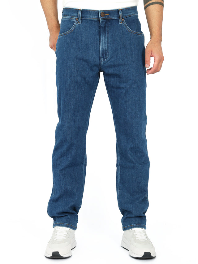 Wrangler - Tapered Fit Jeans - River Coldwater