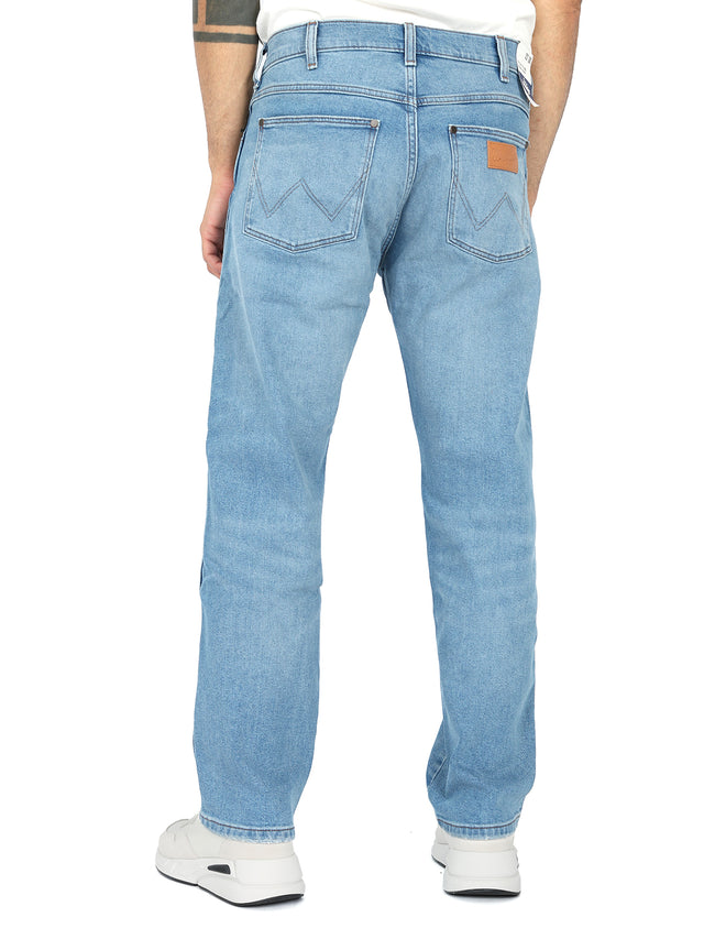 Wrangler - Straight Fit Jeans - Frontier Cool Twist