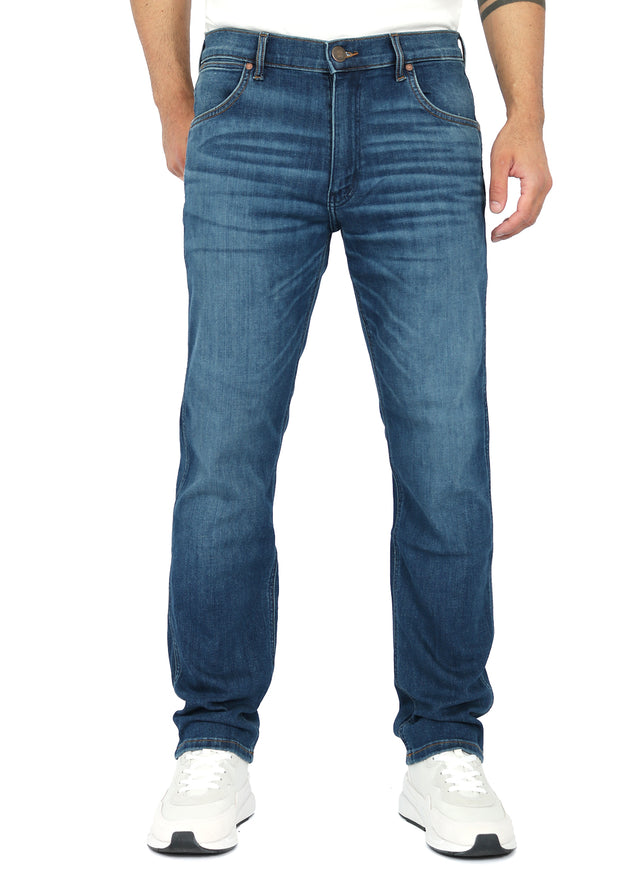 Wrangler - Straight Fit Jeans - Greensboro Hare