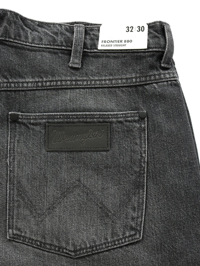 Wrangler - Straight Fit Jeans - Frontier Dark Rose