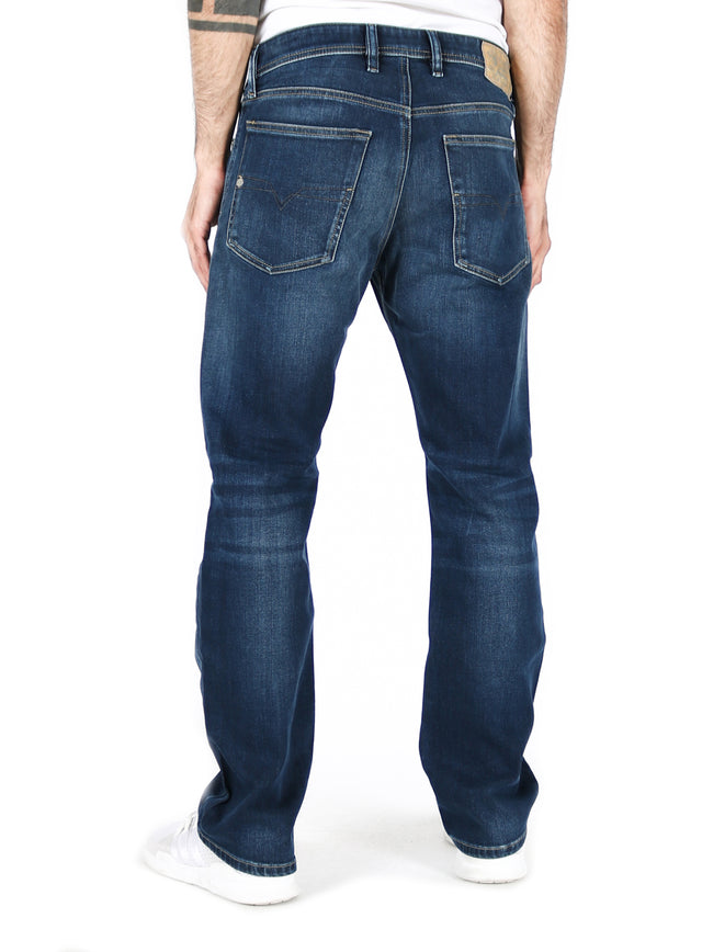 Diesel - Straight Fit Jeans - Waykee R86L0