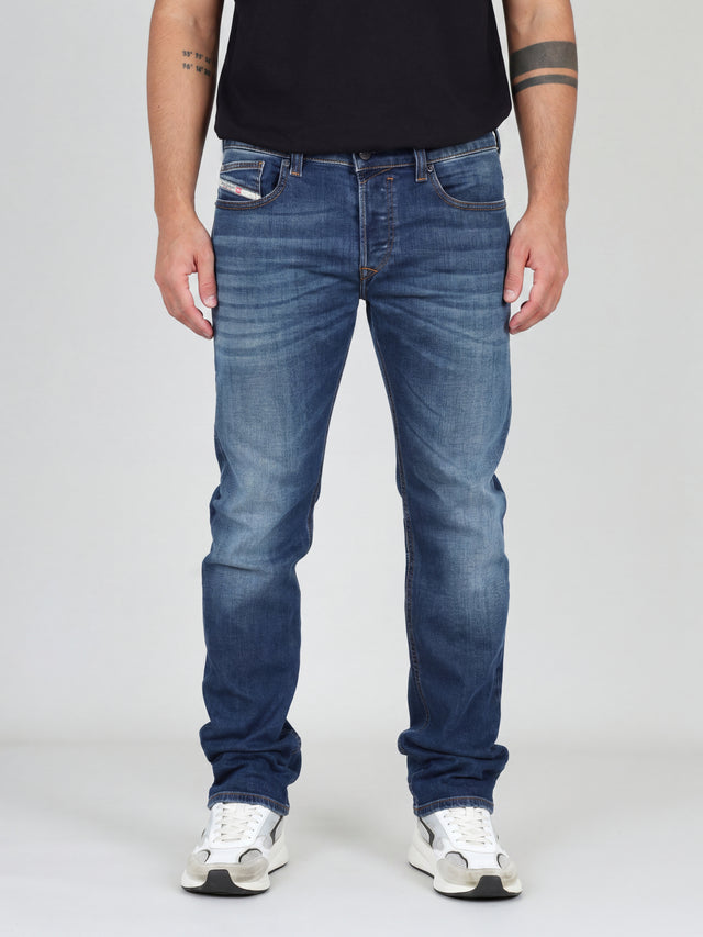 Diesel - Straight Fit Jeans - SAFADO-X