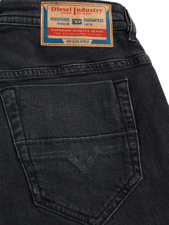 Diesel - Slim Fit Jeans - Thommer-X RM043