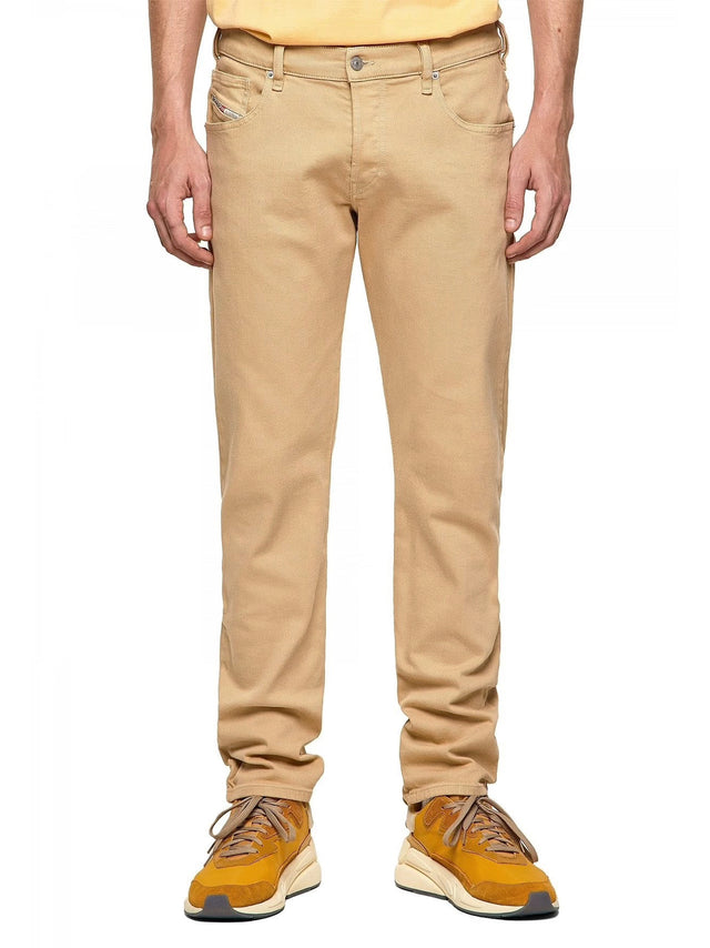 Diesel - Tapered Fit Jeans - D-Yennox 009HA-70Q