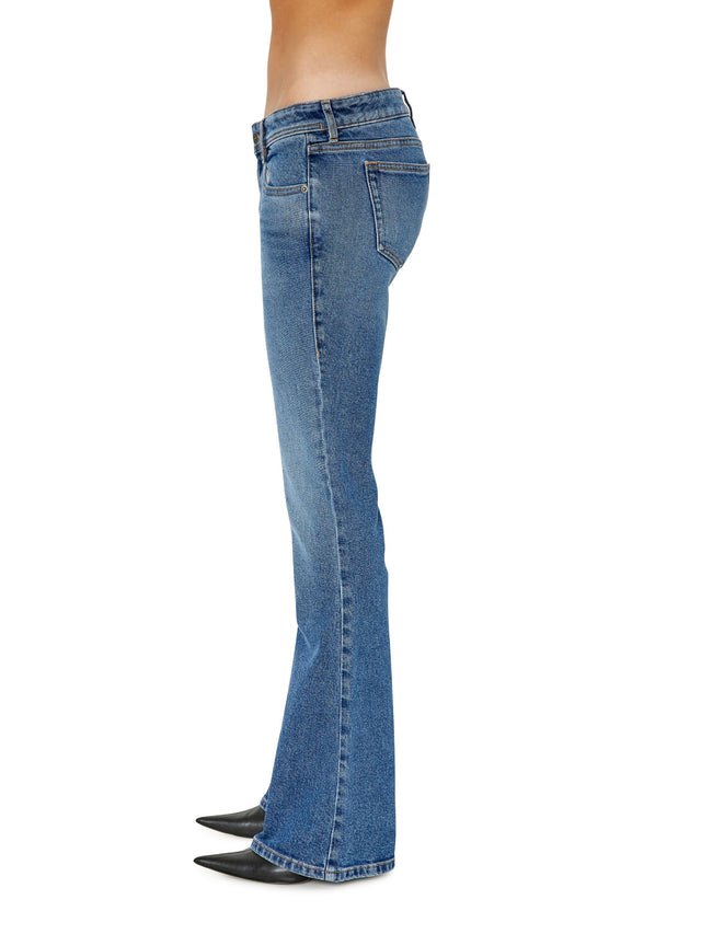 Diesel - Bootcut Fit Jeans - 1969 D-EBBEY RNFAJ