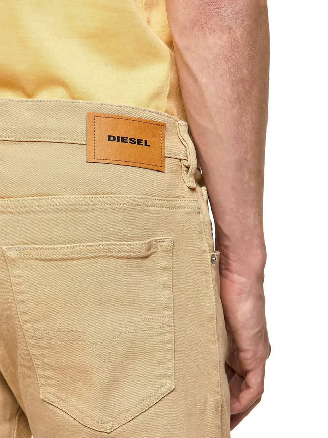 Diesel - Tapered Fit Jeans - D-Yennox 009HA-70Q