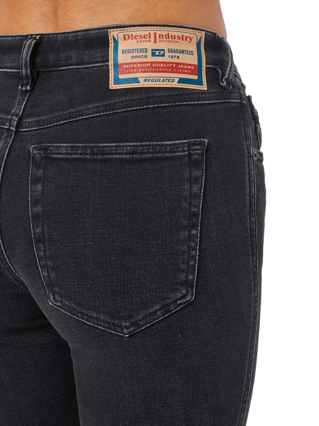 Diesel - Skinny Fit Jeans - 2015 Babhila Z870G