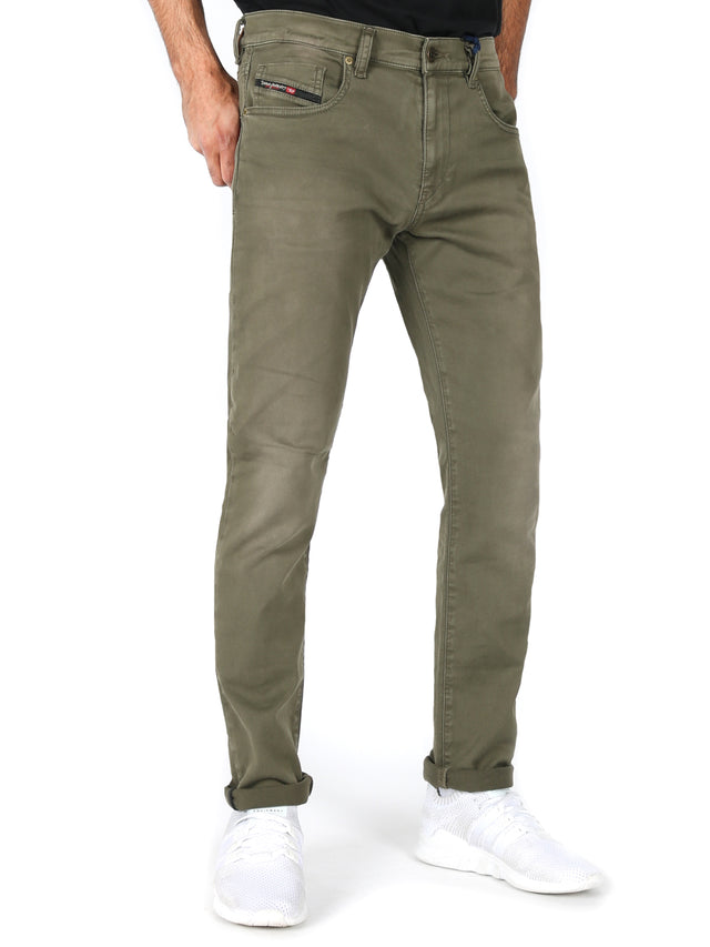 Diesel - Slim Fit JoggJeans - D-Strukt 0670M