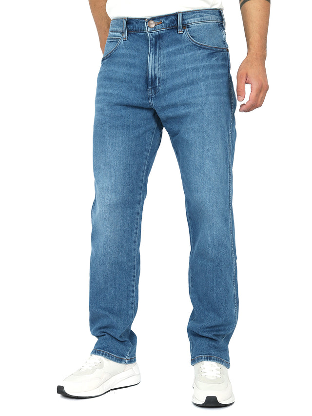 Wrangler - Straight Fit Jeans - Frontier New Favorite