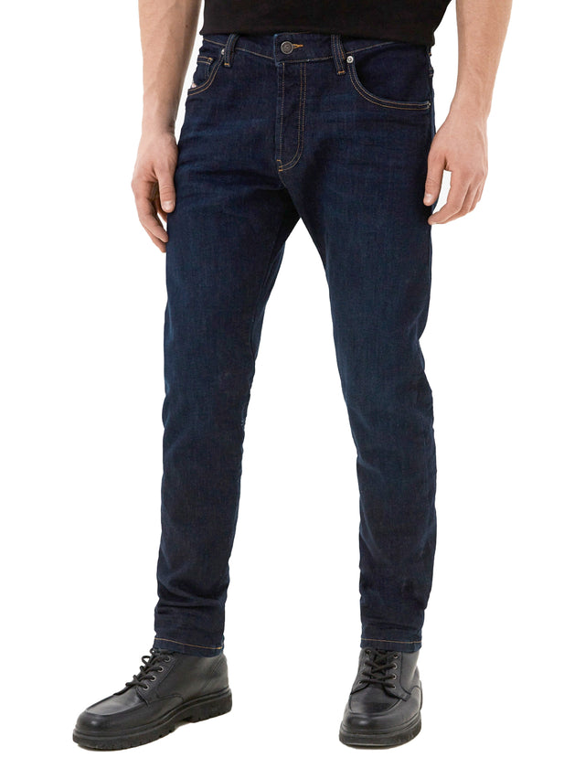 Diesel - Tapered Fit Jeans - D-Yennox UIHAQ