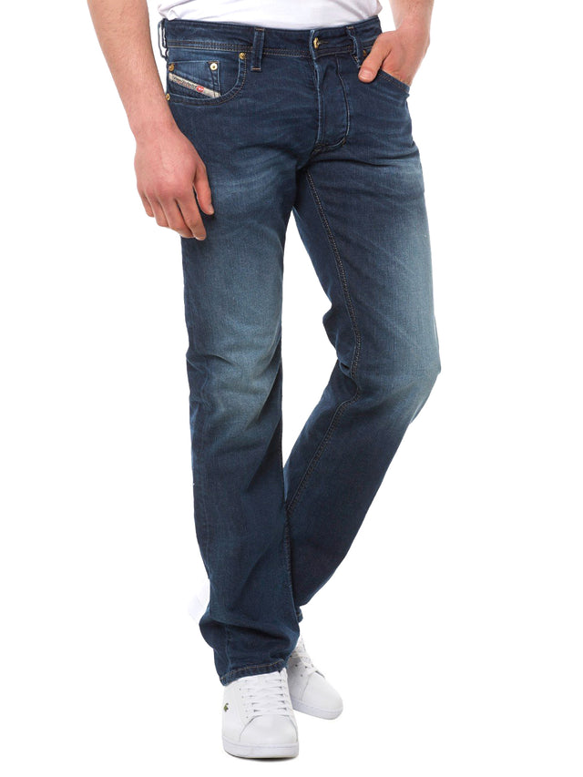 Diesel - Regular Fit Jeans - Larkee 0853R