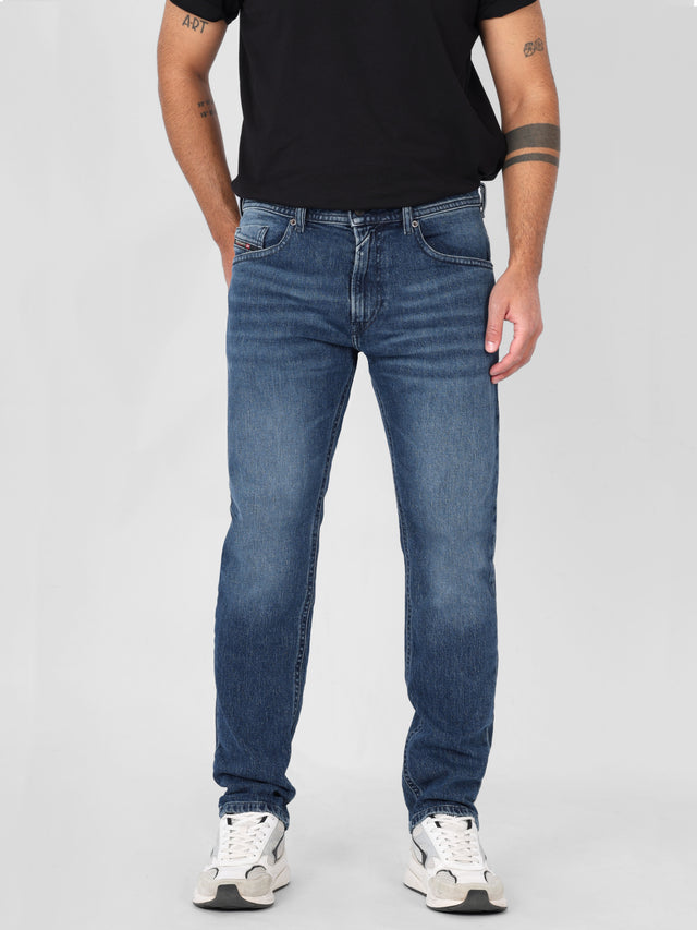 Diesel - Slim Fit Jeans - THOMMER-R R07XR