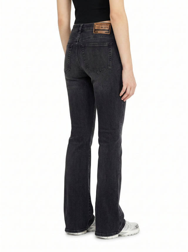 Diesel - Bootcut Fit Jeans - 1969 D-EBBEY R9G61