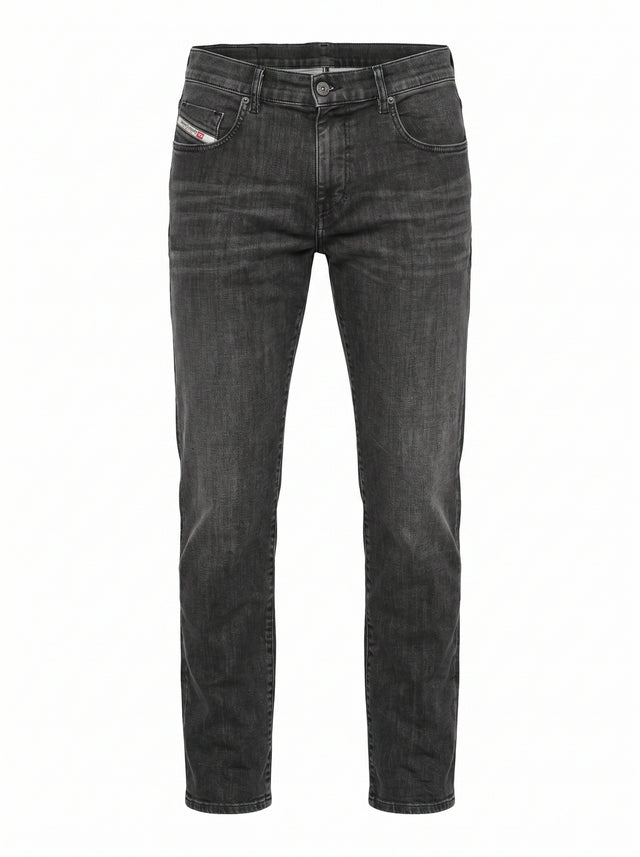 Diesel - Slim Fit JoggJeans - D-Strukt 09D52