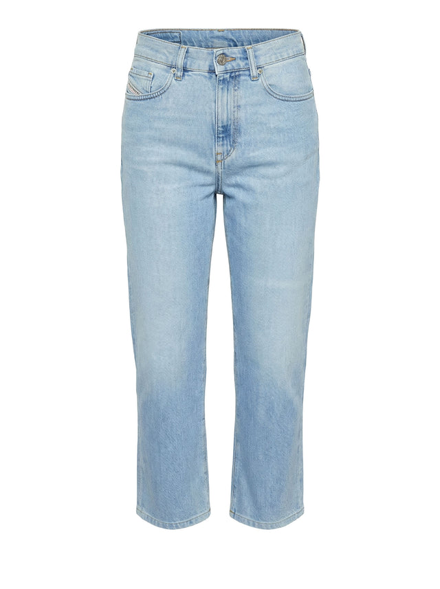 Diesel - Boyfriend Fit Jeans - 2016 D-AIR 09G74