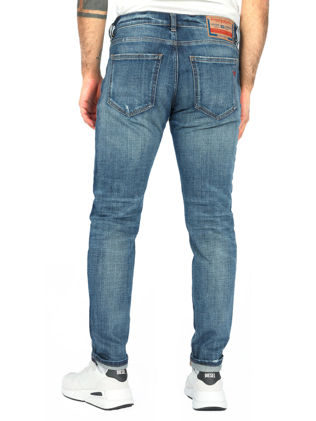 Diesel - Slim Fit Jeans - 2019 D-Strukt 0DQAA