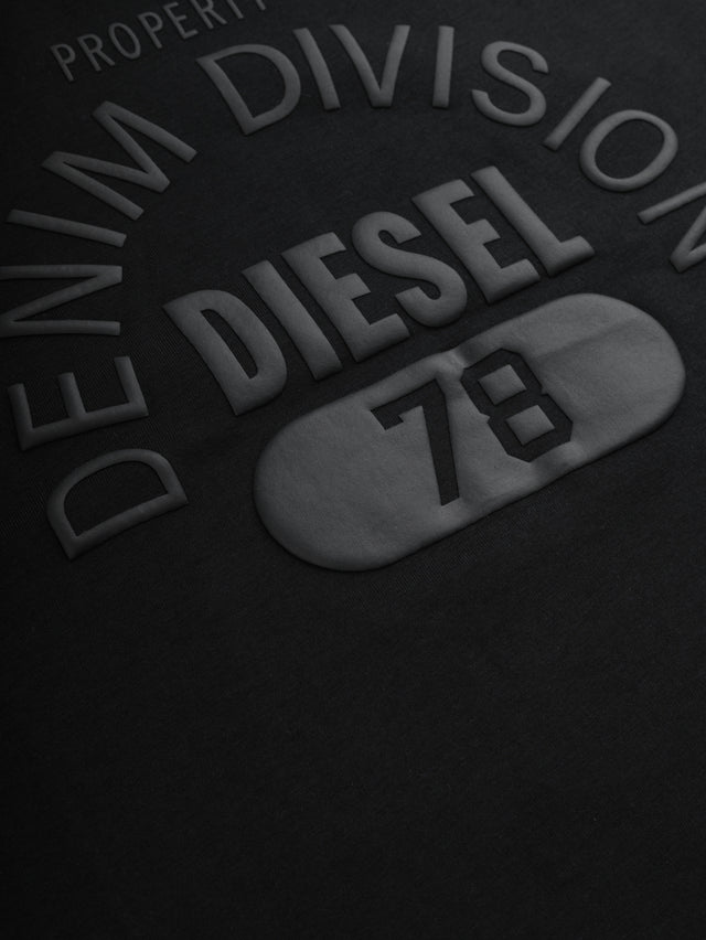 Diesel - Regular T-Shirt - T-JUST-E17-OUT