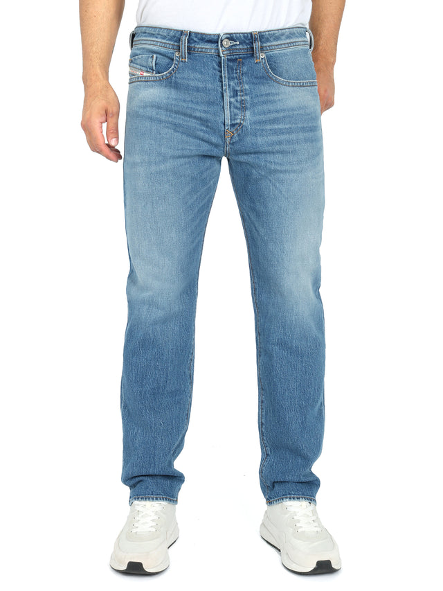 Diesel - Tapered Fit Jeans - BUSTER-X R9A19