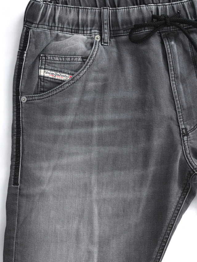Diesel - Tapered Fit - 2030 D-KROOLEY JOGGJEANS