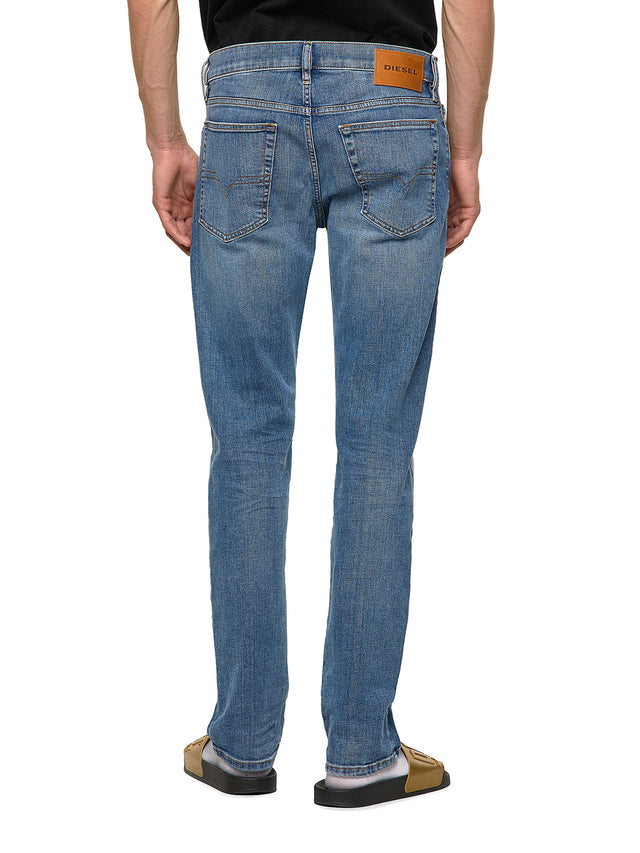 Diesel - Straight Fit Jeans - D-Mihtry 009ZR