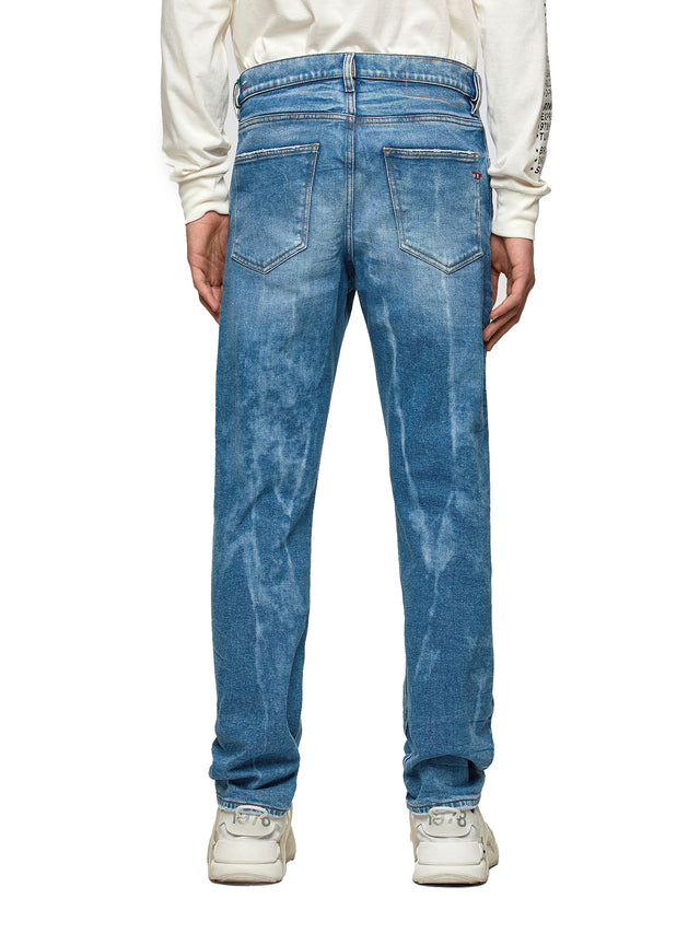 Diesel - Straight Fit Jeans - D-Macs 009MV