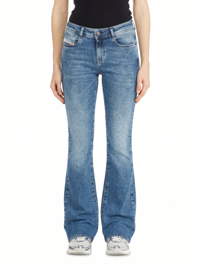 Diesel - Bootcut Fit Jeans - 1969 D-EBBEY