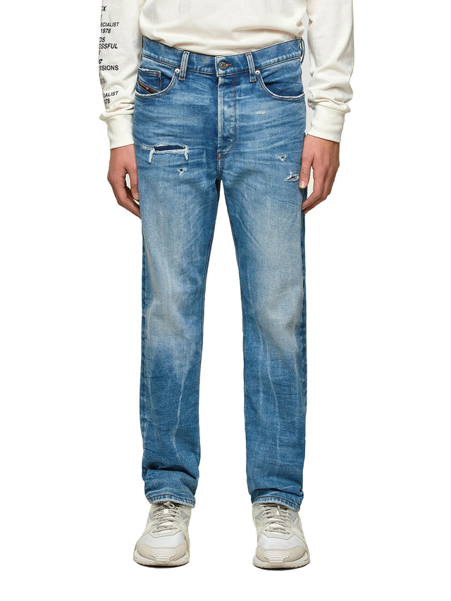 Diesel - Straight Fit Jeans - D-Macs 009MV