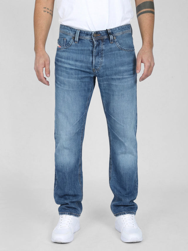 Diesel - Straight Fit Jeans - MARKEE R68DX