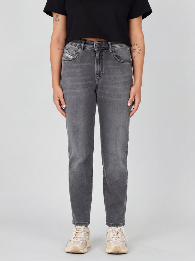 Diesel - Slim Fit Jeans - 2004 D-JOY 09D49