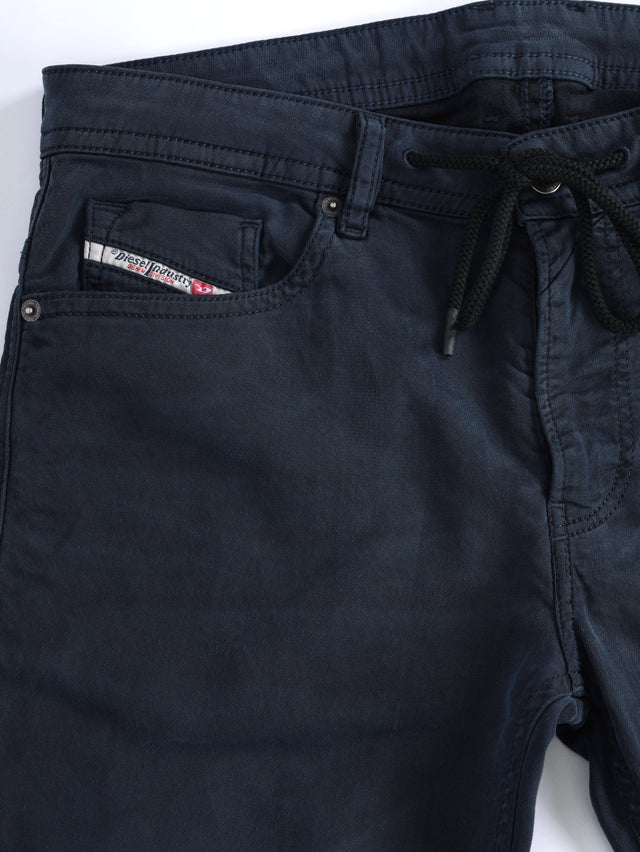 Diesel - Slim Fit - THOMMER JOGGJEANS