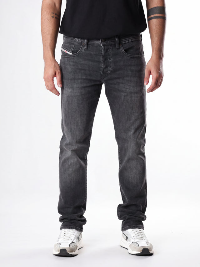 Diesel - Tapered Fit Jeans - BUSTER-X