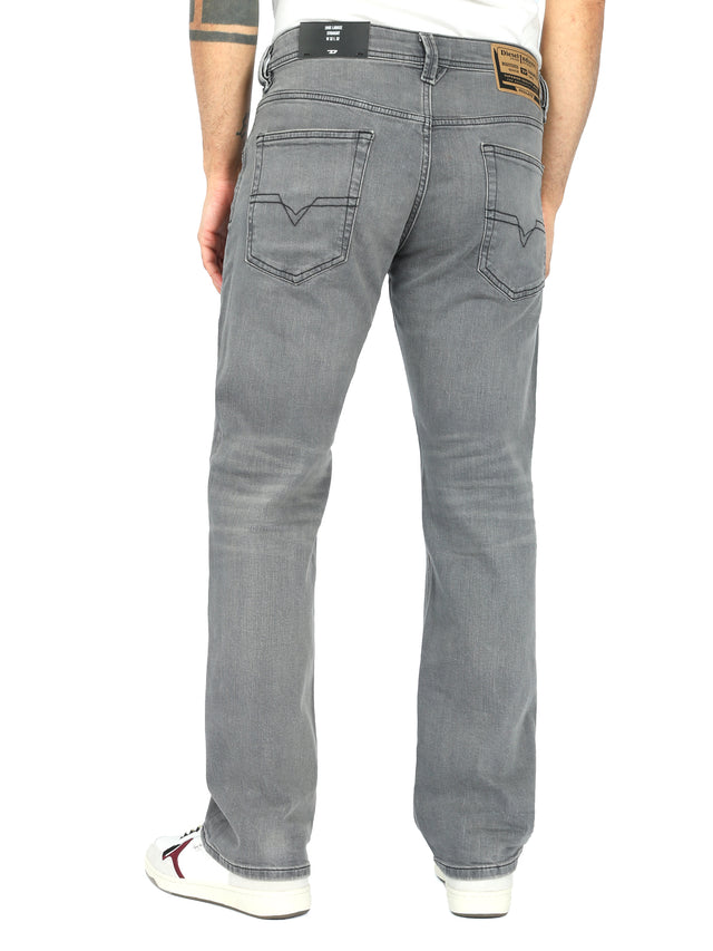 Diesel - Straight Fit Jeans - Larkee-X