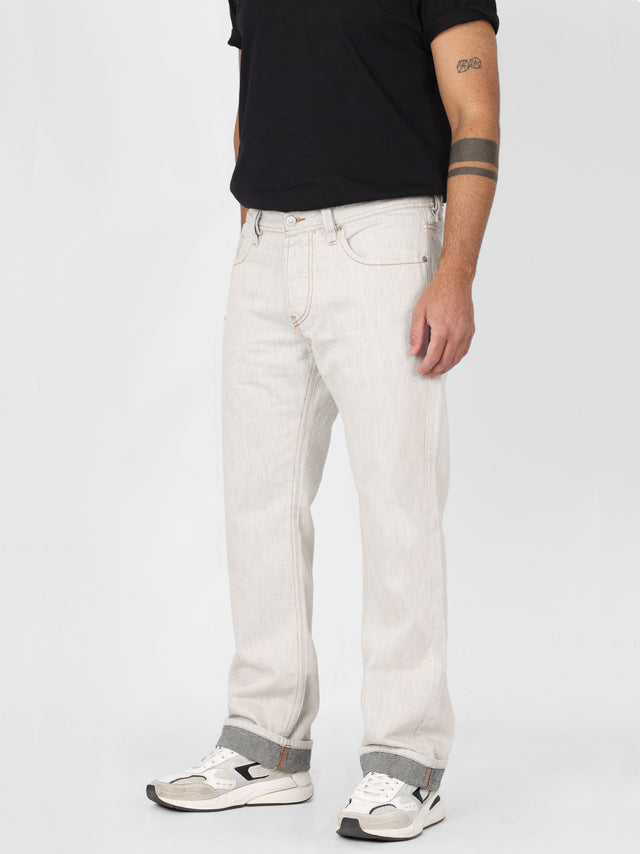 Diesel - Straight Fit Jeans - MARKEE