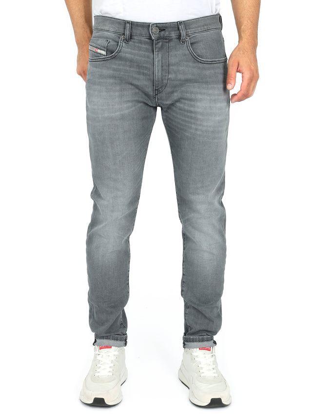 Diesel - Slim Fit Jeans - 2019 D-STRUKT 0GRDK